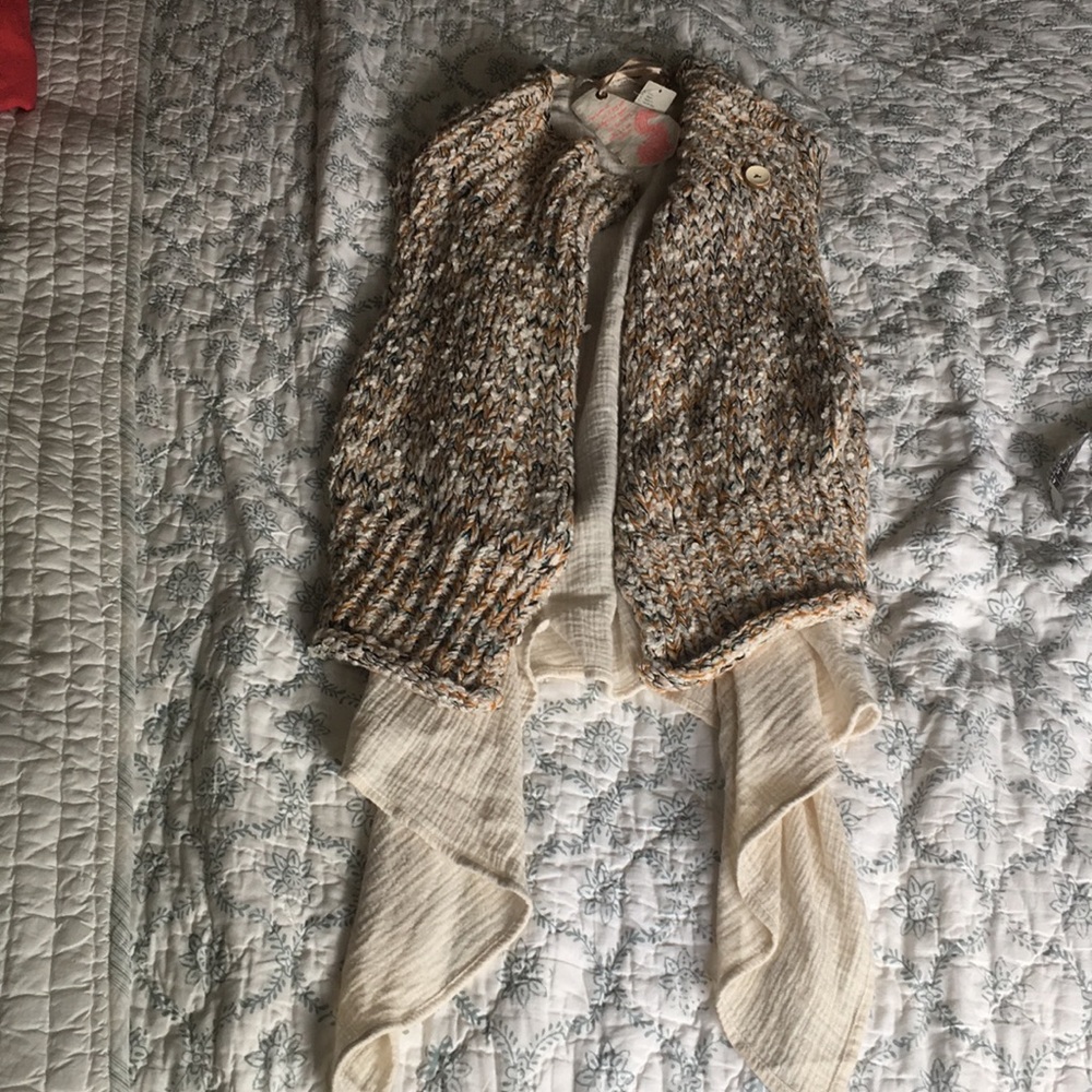 Knitted & knotted